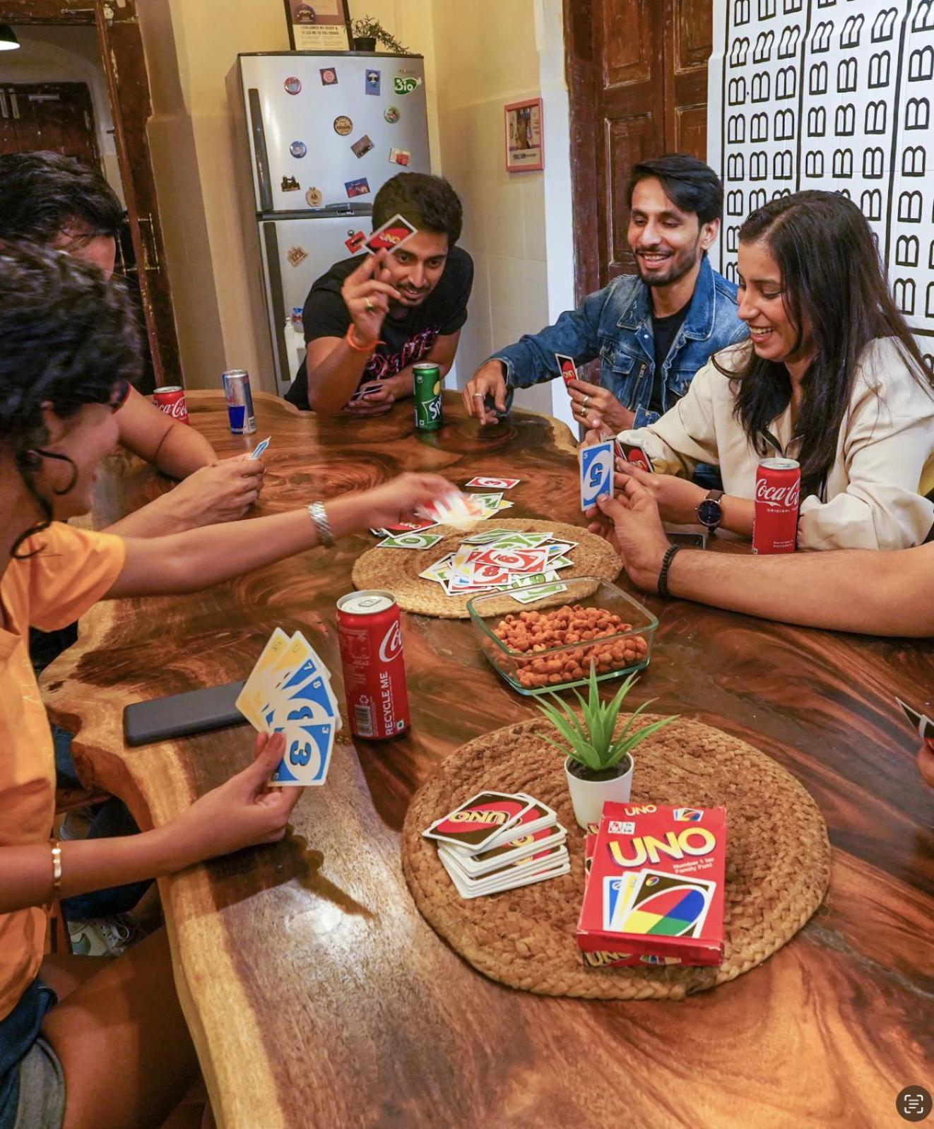 Gosolo Stays Bandra Hostel Bombay Eksteriør billede
